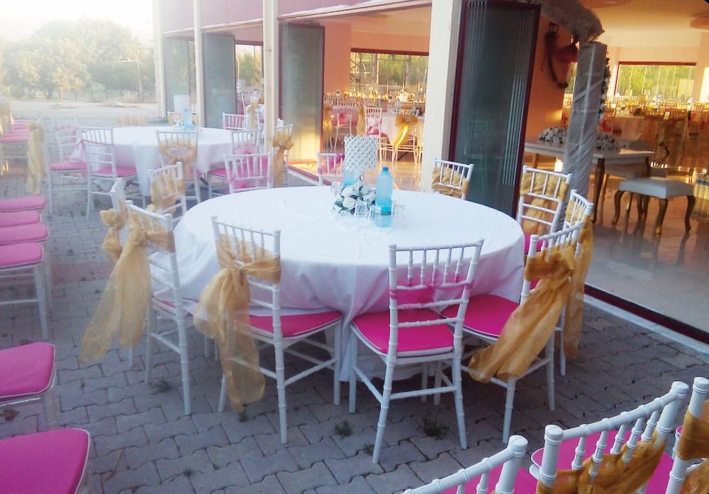 Tralles Hotel 15/15