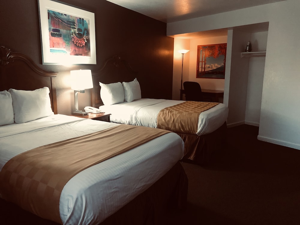Knights Inn Downtown Los Angeles 16/57