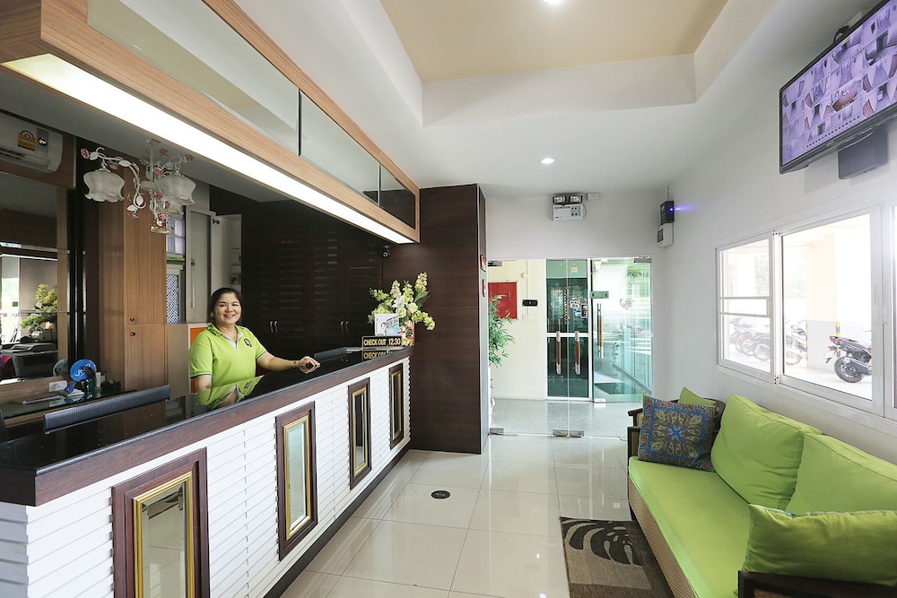 V Place Residence 7/50