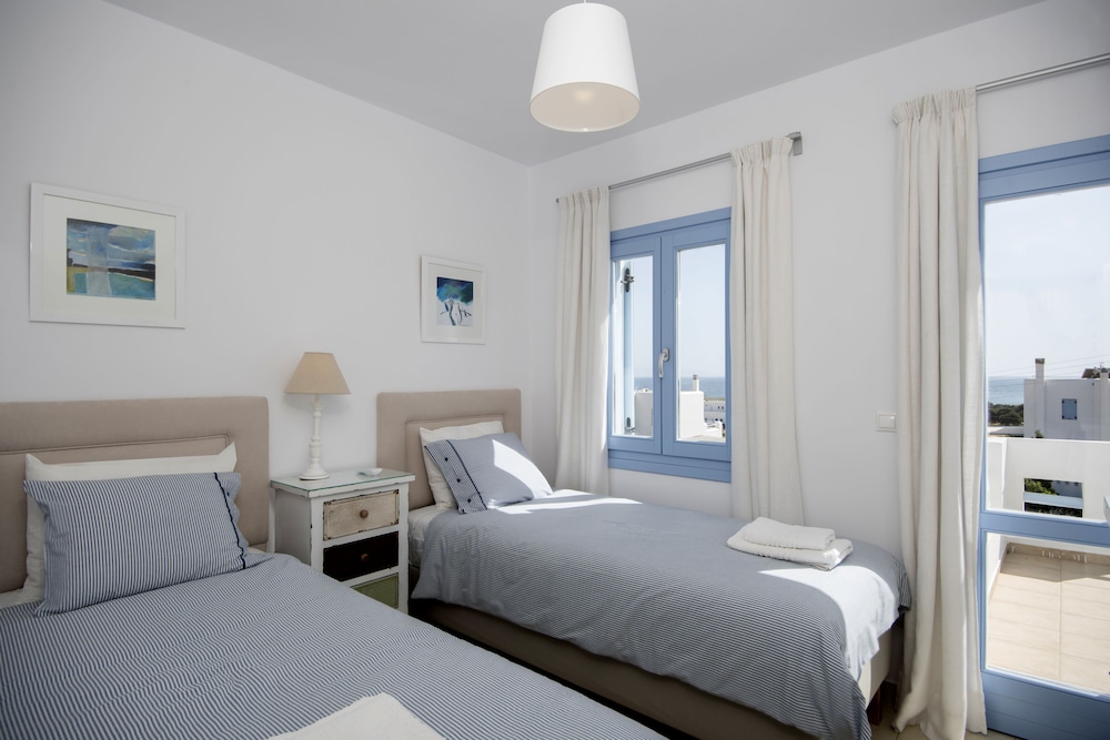Naxian Resort 6/50