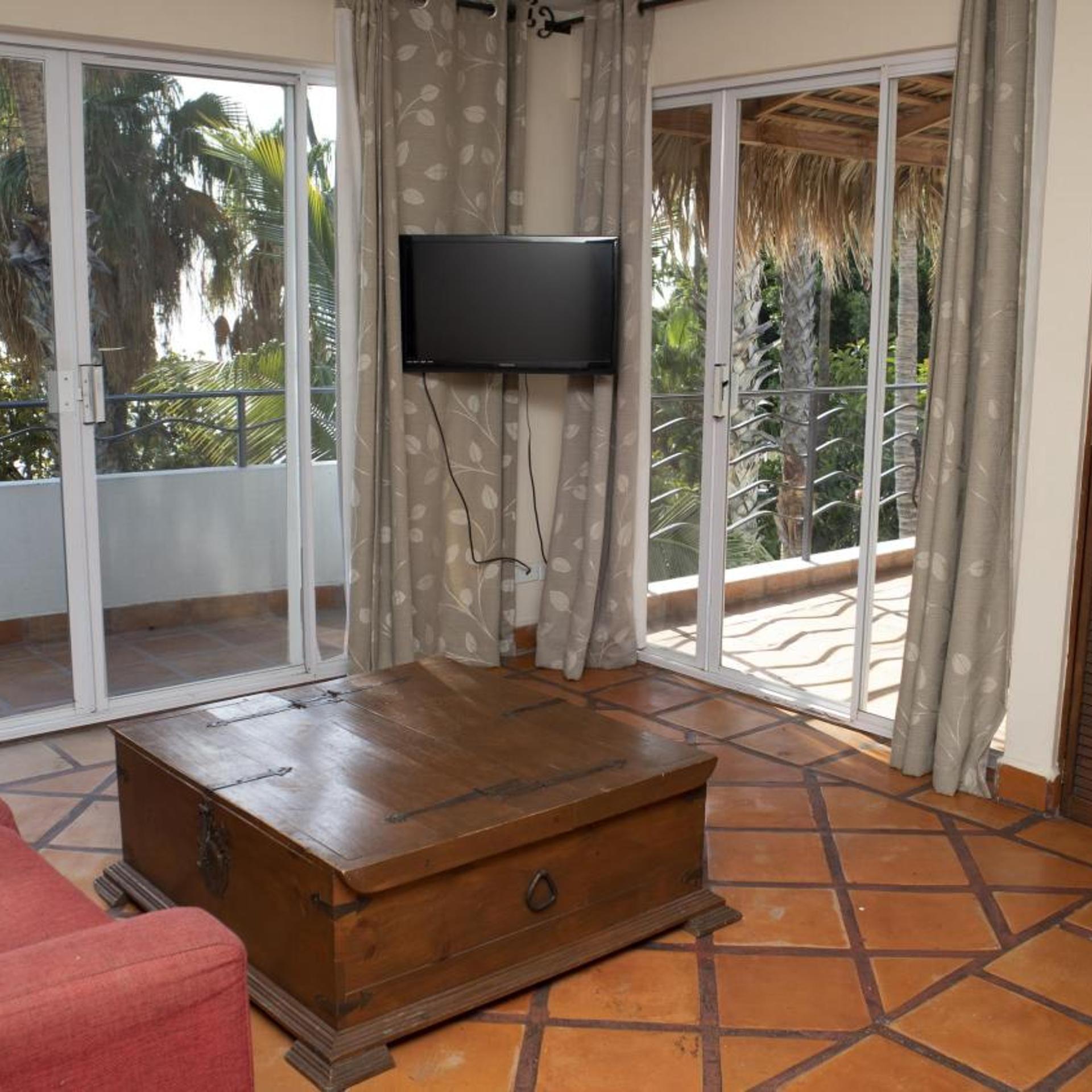 La Concha Beach Hotel & Club 35/50