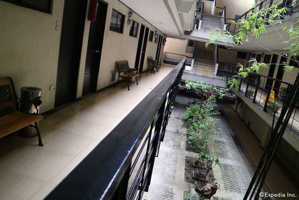Jp 227 Residences 3/27