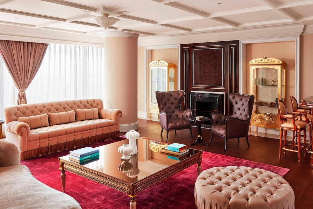The Ritz-Carlton Pune 34/55