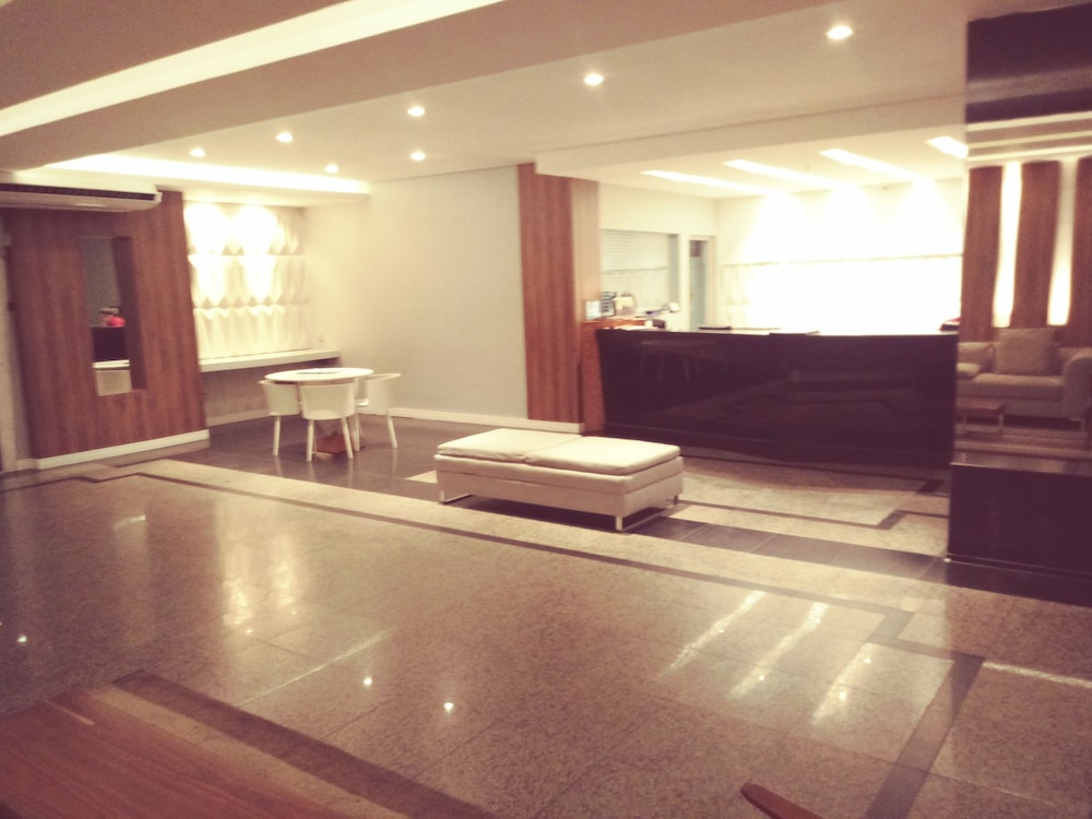 Spazzio Residence Hotel 12/65