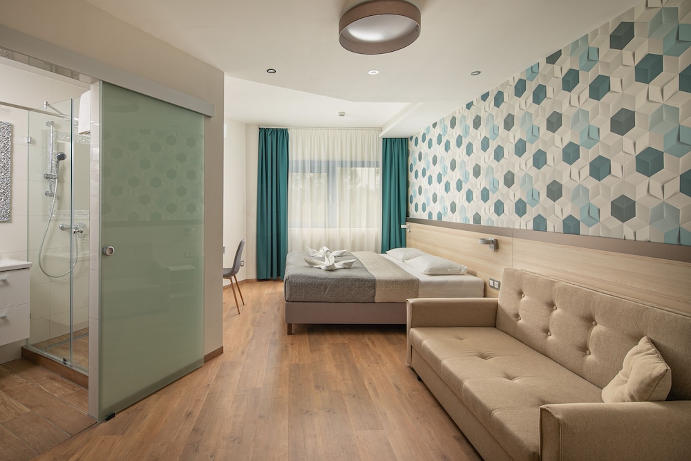 Minotel Kristaly 24/36