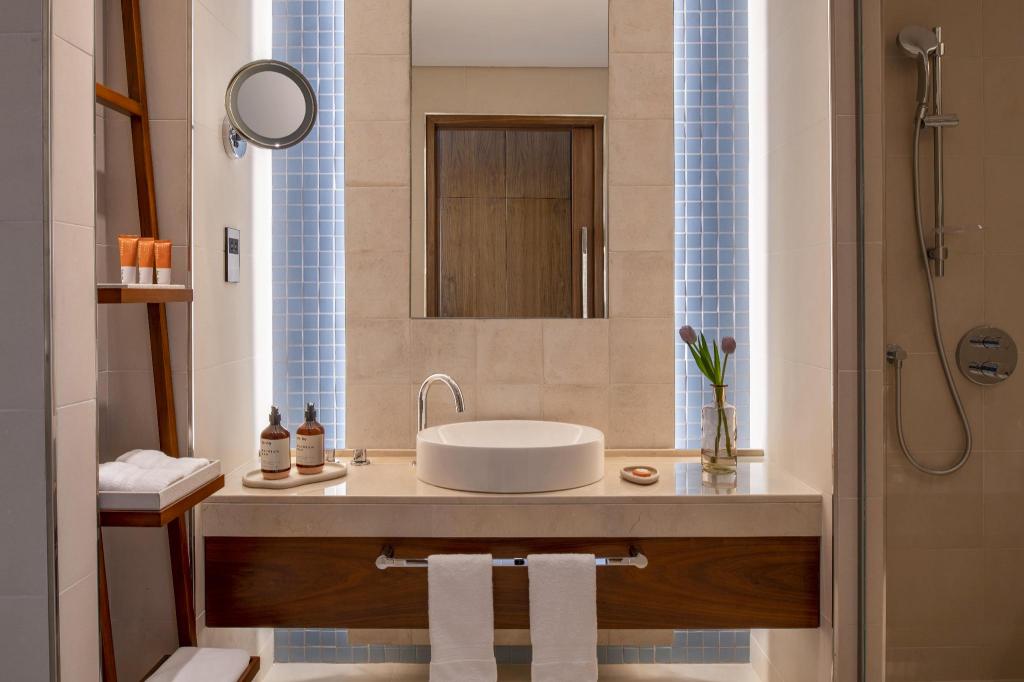 Essential, King Bed, Smoking، Abesq Doha Hotel & Residences 3/3