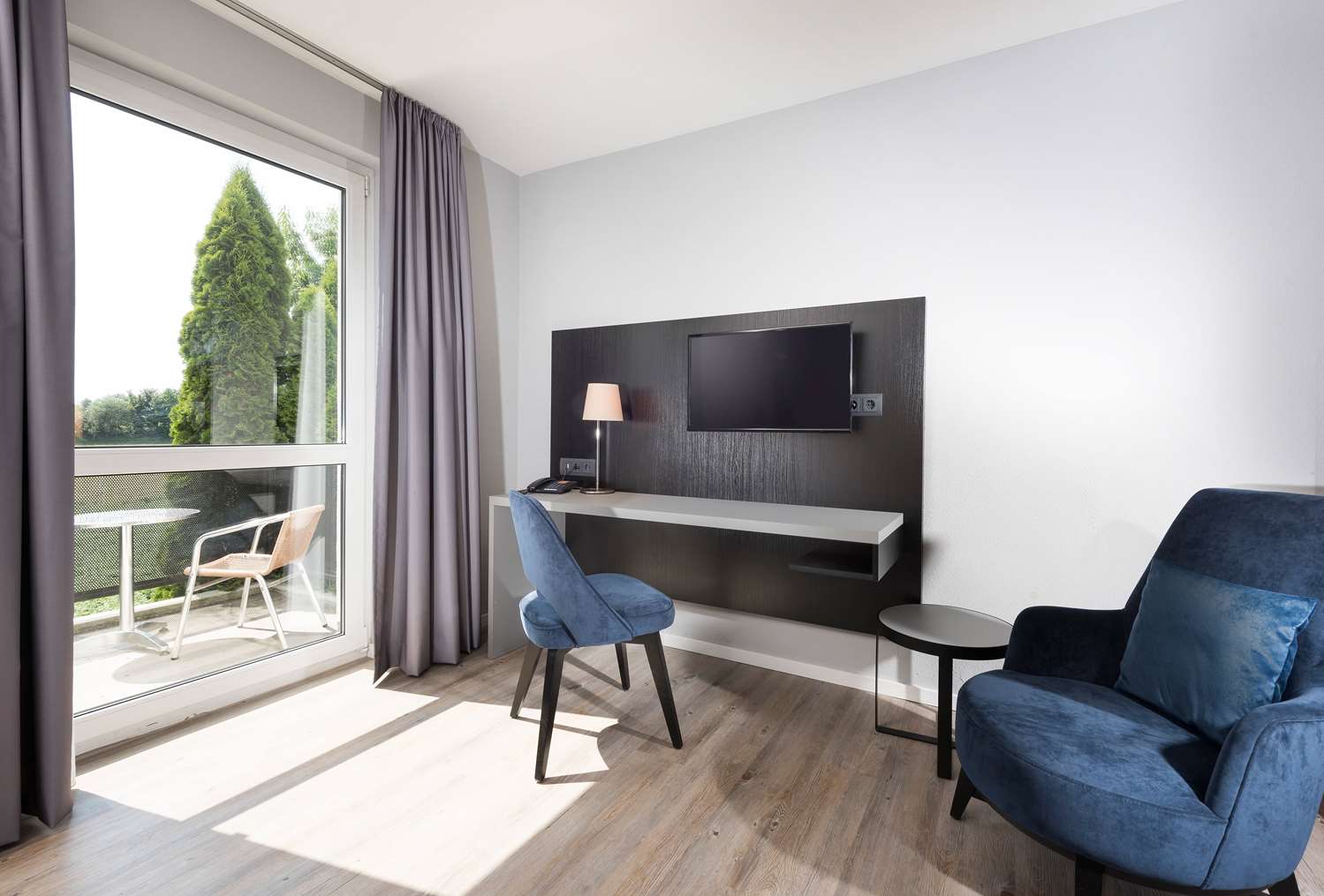 Ramada by Wyndham Muenchen Airport 10/28