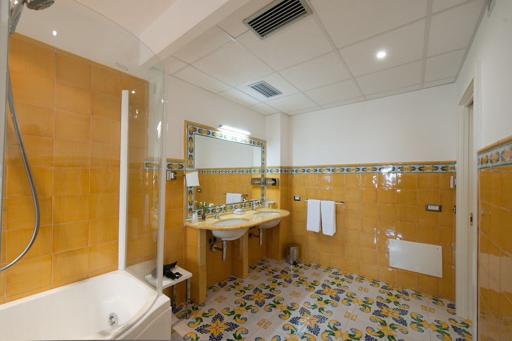 L'Araba Fenice Hotel & Resort 64/64