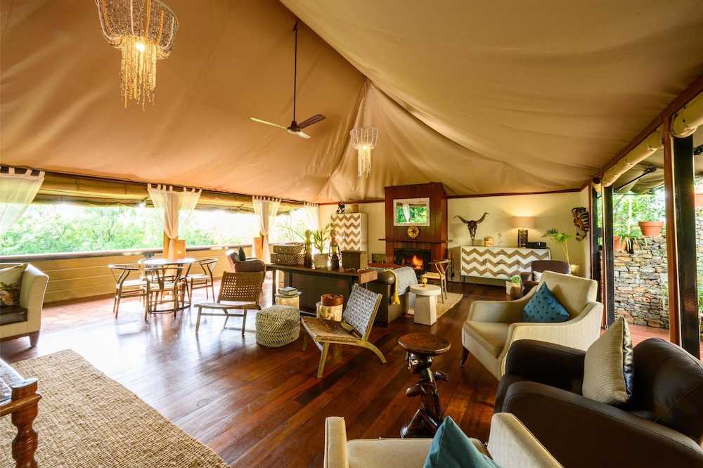 OLARE MARA KEMPINSKI MASAI MARA 31/50