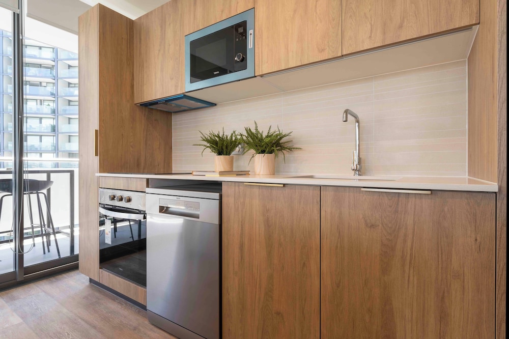 APART HOTEL SPOT SUITES 6/50