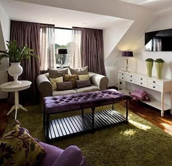 HOTEL MOERS VAN DER VALK 27/65
