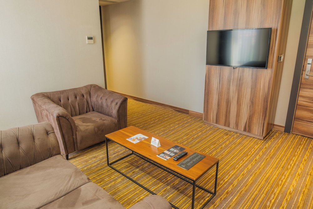 Shimall Deluxe Hotel 34/50