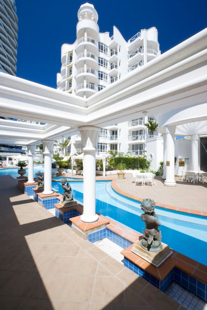 Phoenician Resort 11/51
