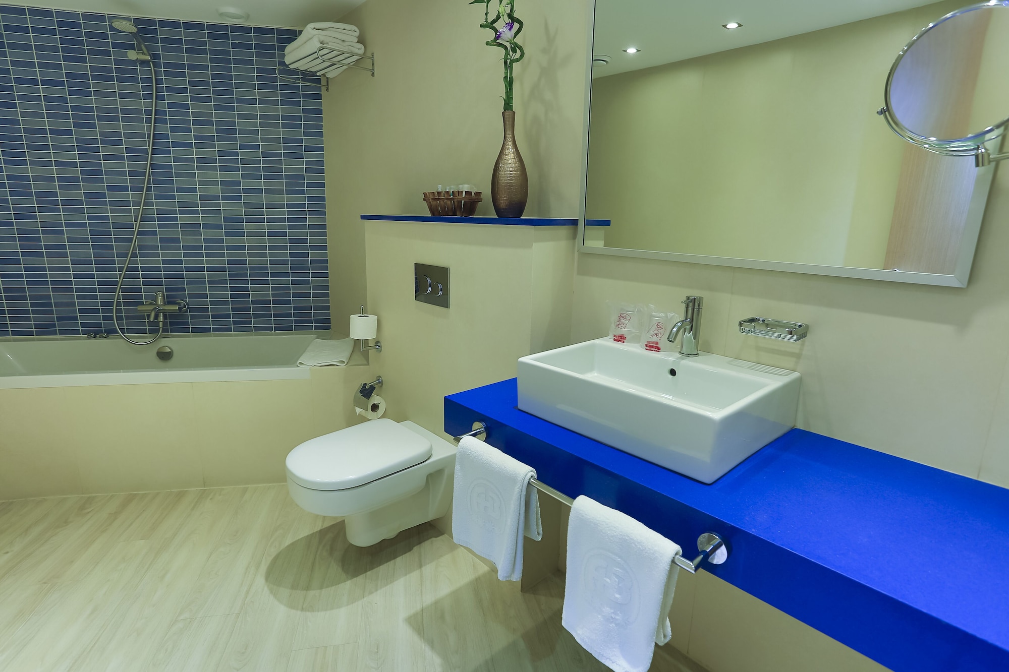 غرفة بسريرين منفصلين بشرفة، Agua Beach Hotel - Adults Only 7/9