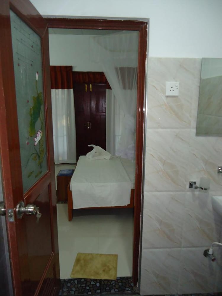 The Otunna Guest House 48/49