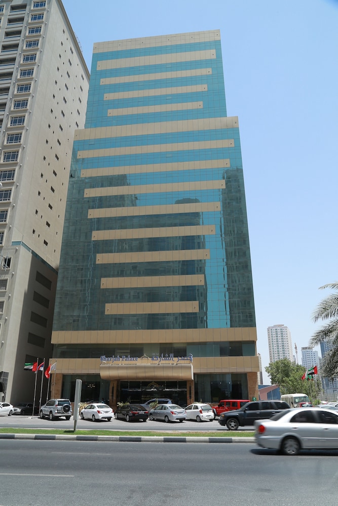 Sharjah Palace