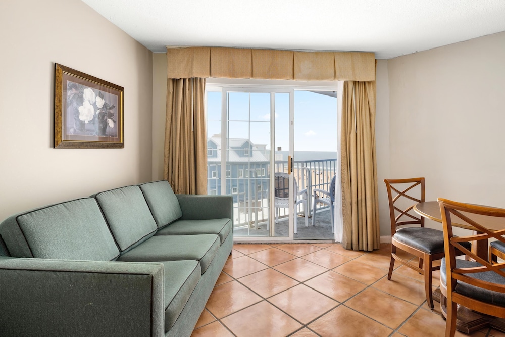 Tidelands Caribbean Hotel and Suites 39/62