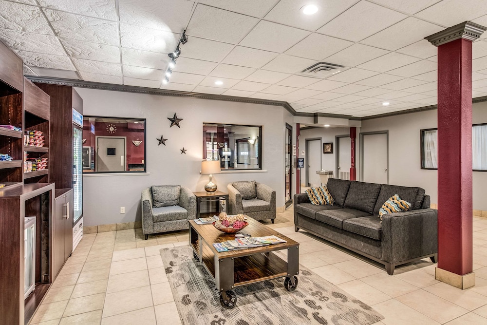 Quality Inn Ozona I-10 23/29