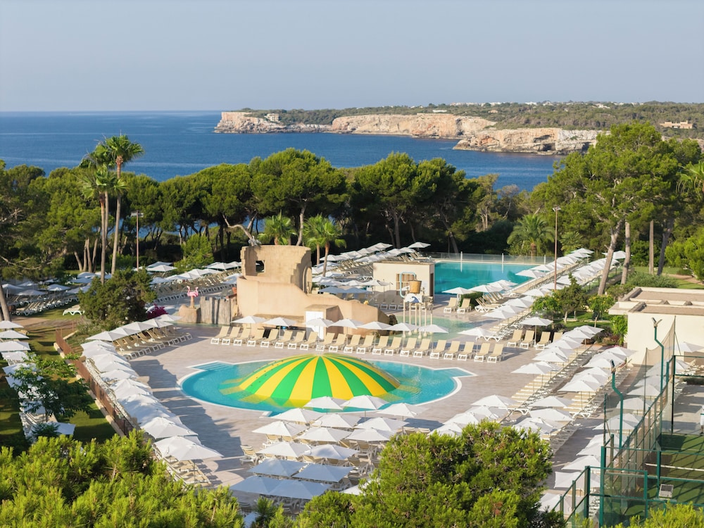 Iberostar Waves Club Cala Barca 44/50