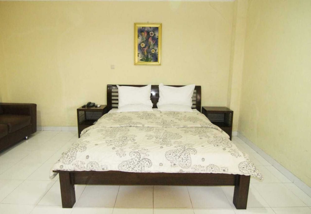Grand Situ Buleud Hotel 12/18