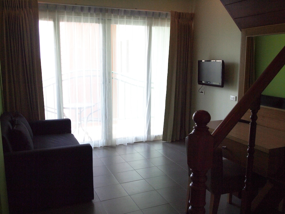 PHUKET ECOZY HOTEL 33/44