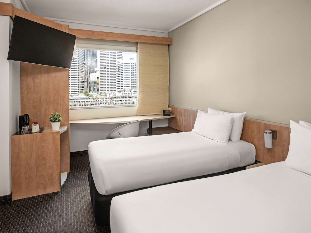 IBIS SYDNEY DARLING HARBOUR 24/68