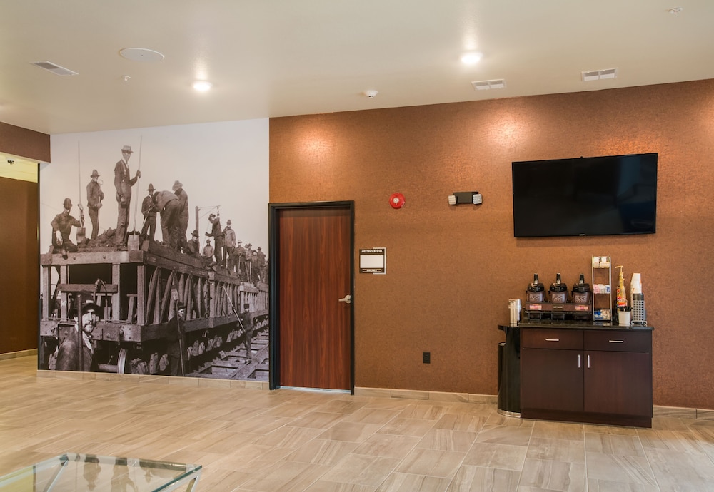 Cobblestone Inn & Suites - Ashland 27/50