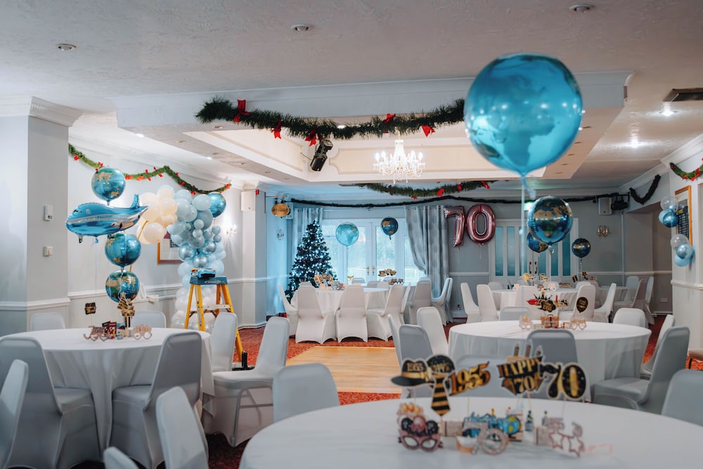 Ashburnham Hotel 37/50
