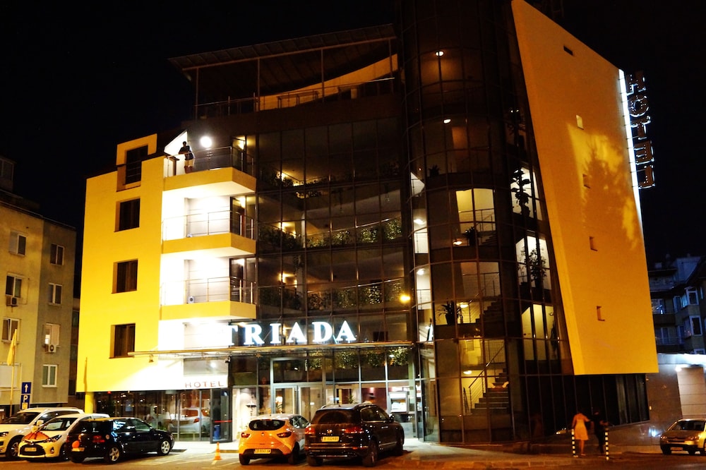 Hotel Triada 4/76