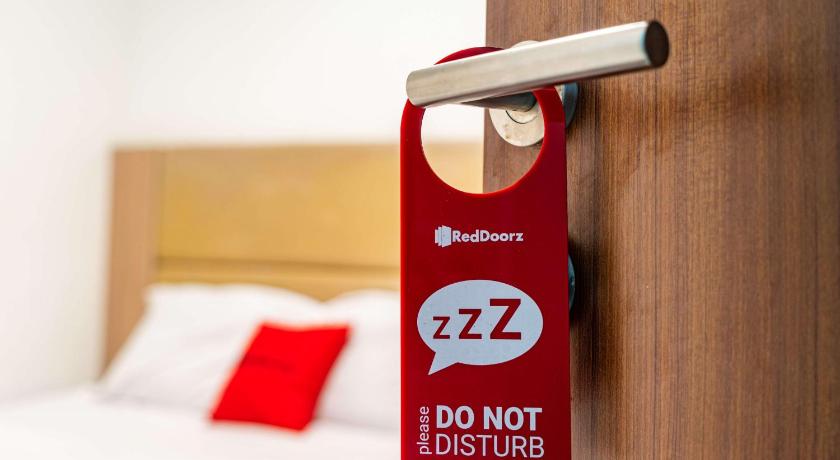 Reddoorz At Kebon Kacang 38/59