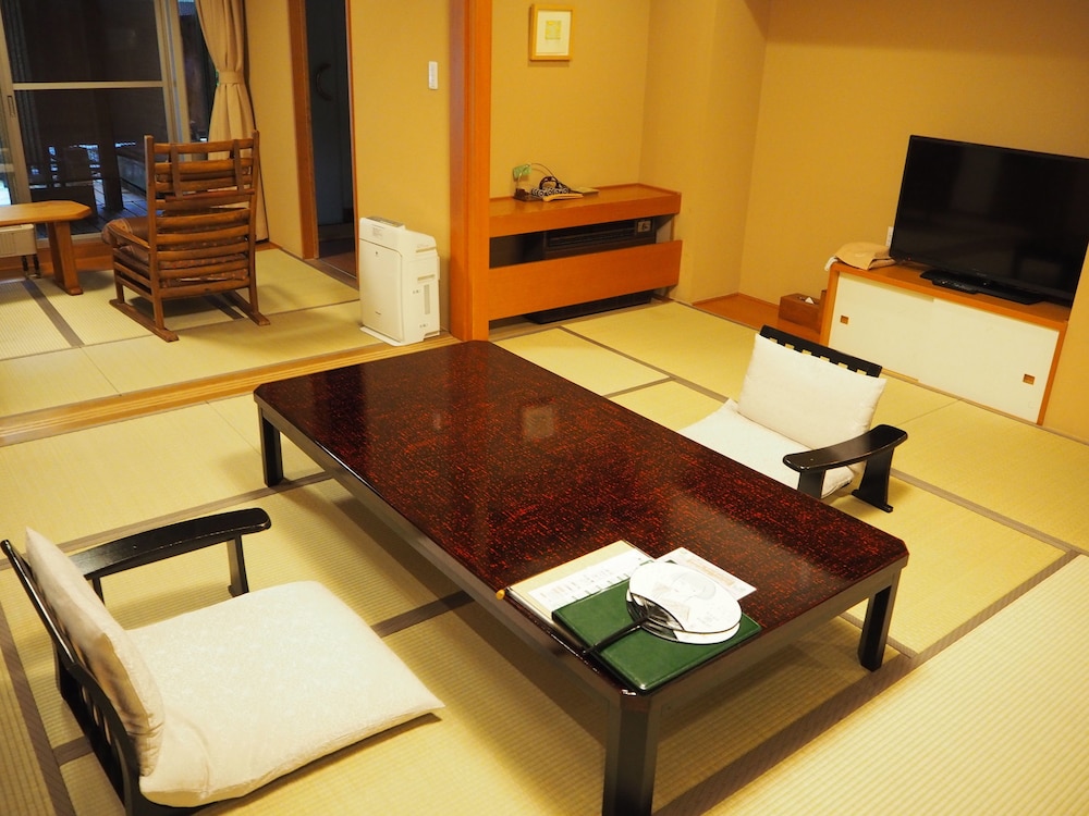 KUSATSU ONSEN BOUN 53/68
