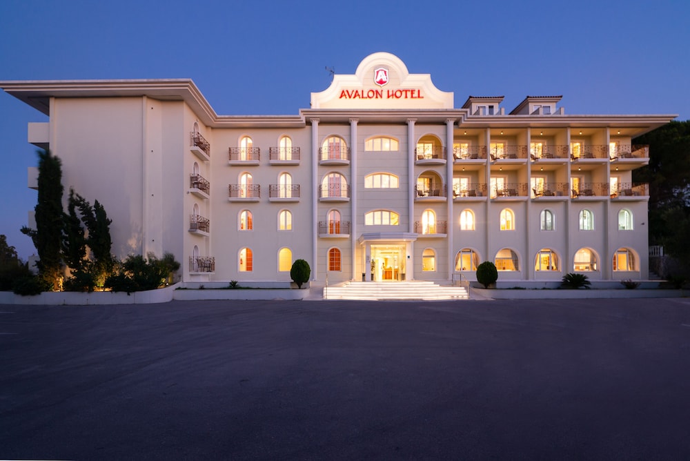 Avalon Palace Hotel by GHH in Zakynthos