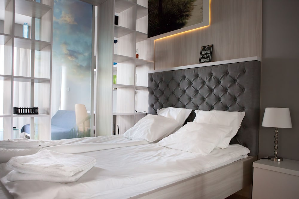 Tower, Panoramic, Queen Bed, Balcony، Turnau City Aparthotel 6/10