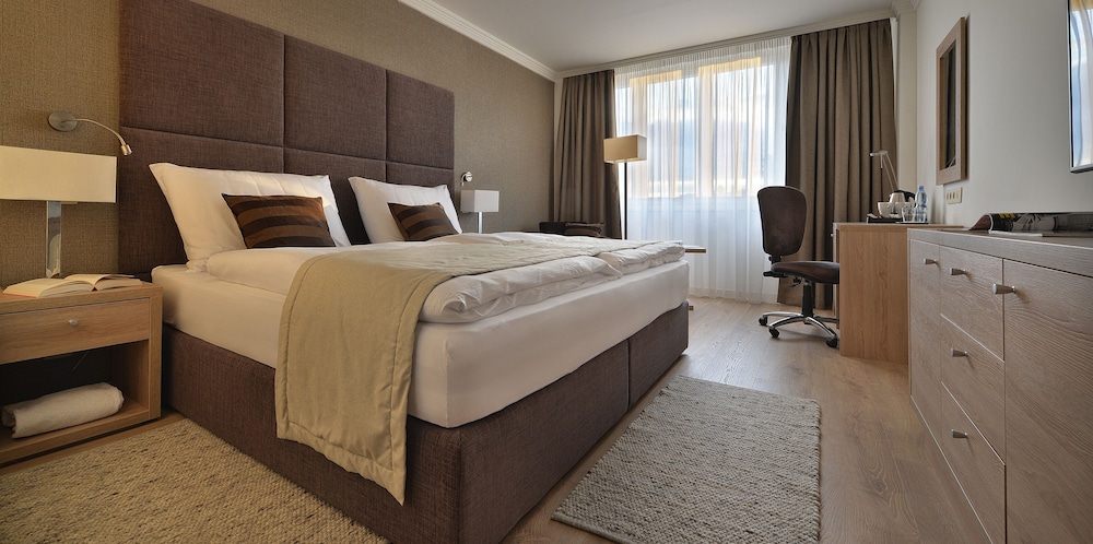 Apollo Hotel Bratislava 34/65