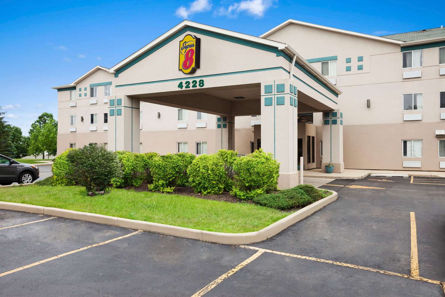 Super 8 By Wyndham Aurora/Naperville Area 37/39