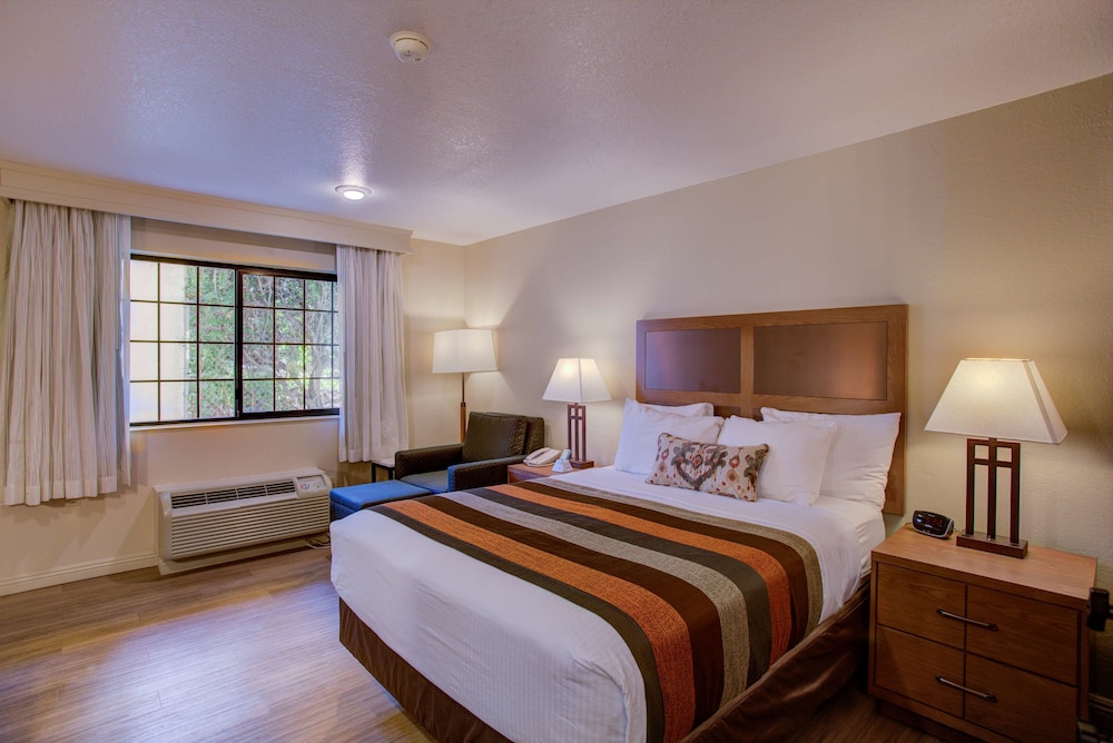 Best Western Sandman Hotel 20/37
