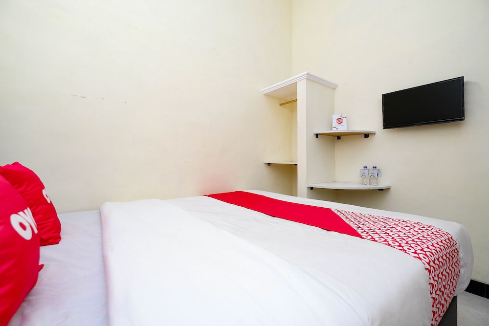 Super OYO Capital O 2258 Santana Syariah Guest House 19/41