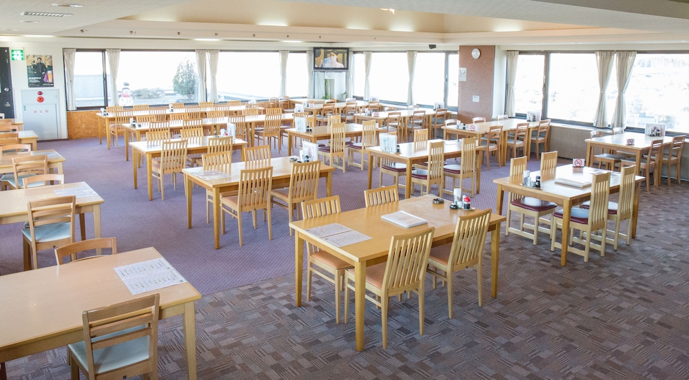 Kur and Hotel Shinshu 40/50