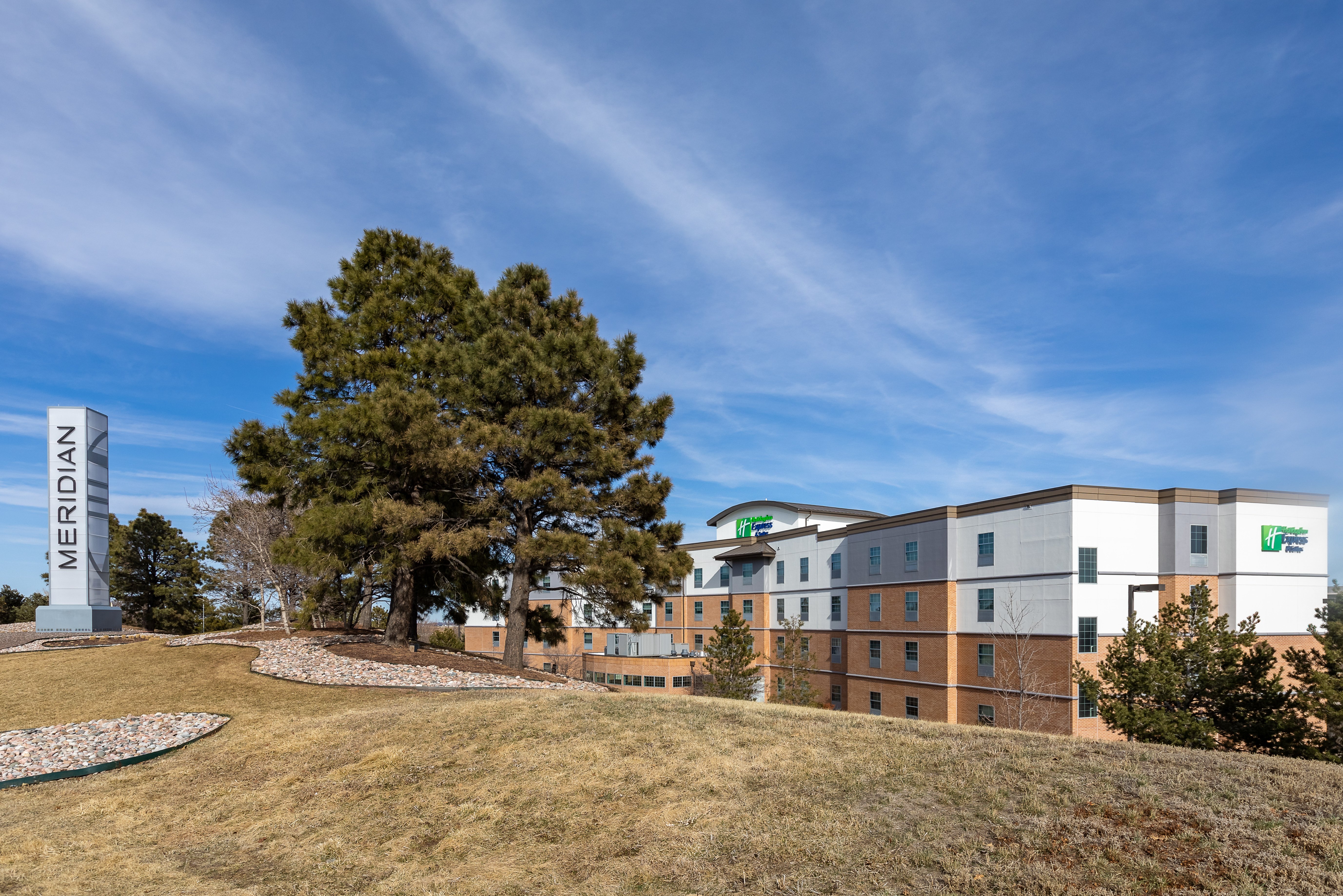 Holiday Inn Express & Suites Englewood - Denver South 43/44