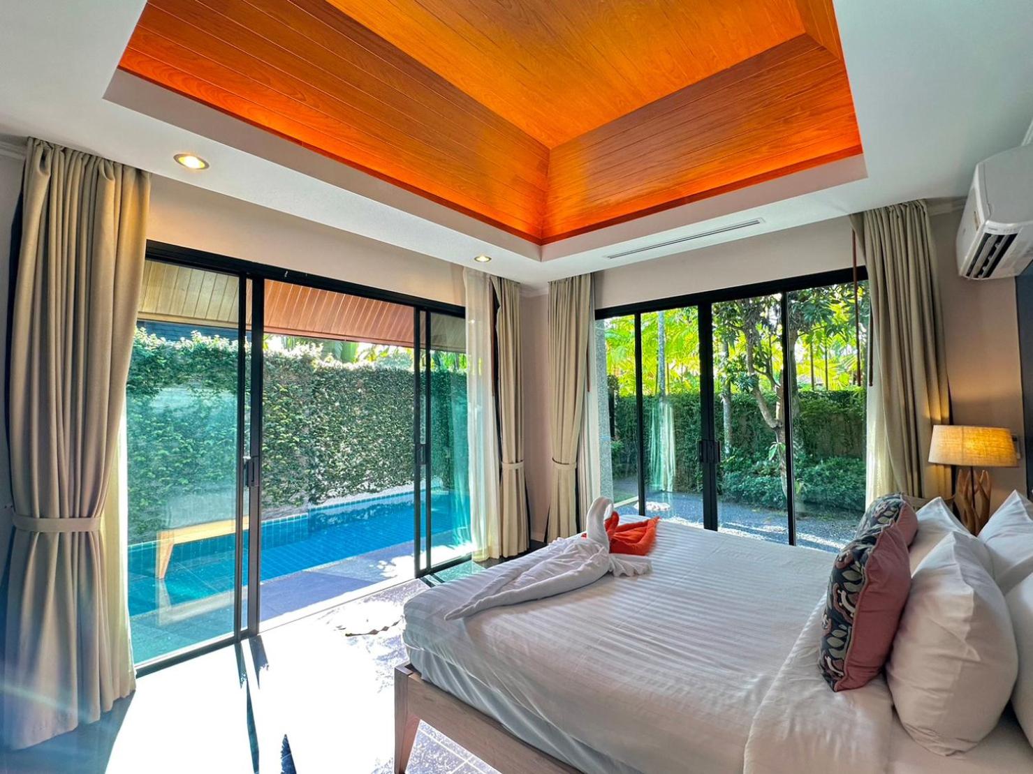 1 Bedroom, Villa, with Pool