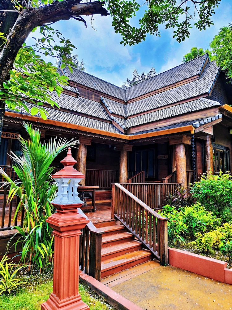 Khum Wang Nuea Villa 4/55