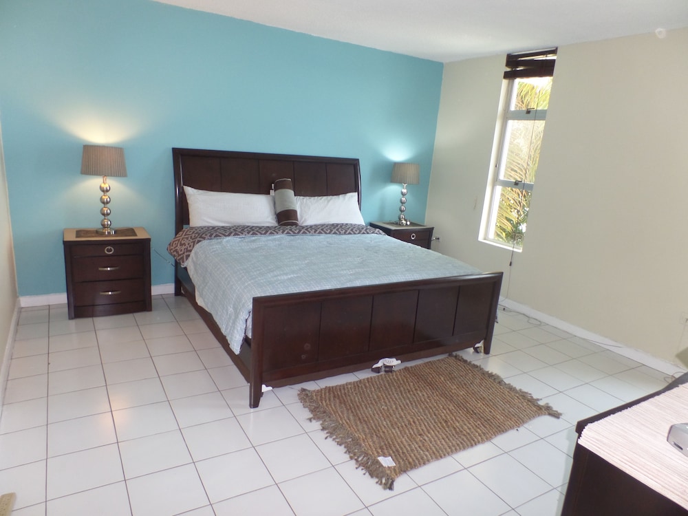 1 BEDROOM, APARTMENT