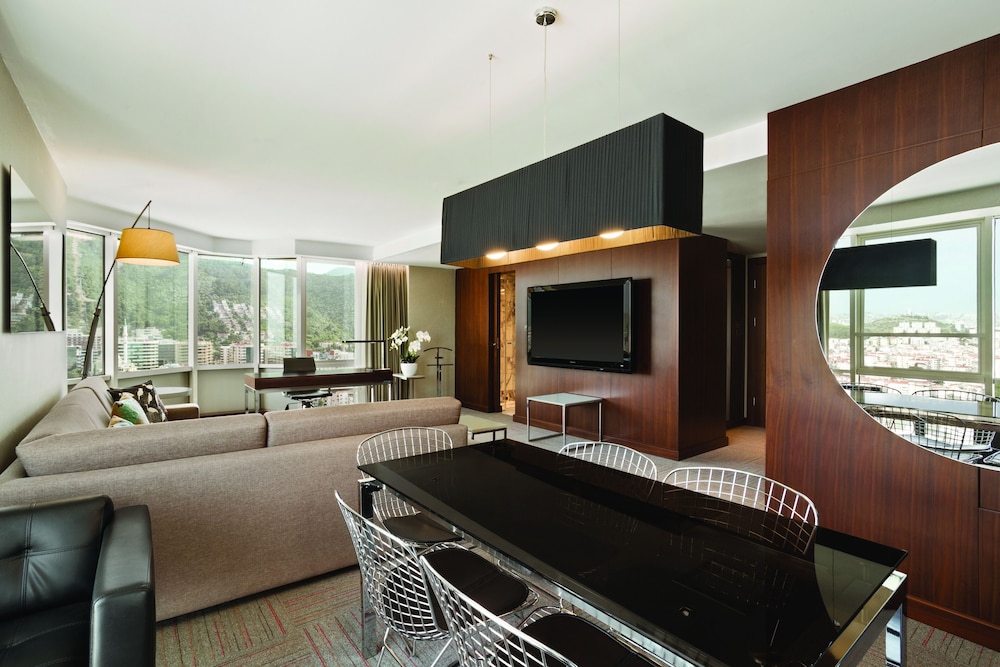 Ramada Encore by Wyndham Izmir 22/39