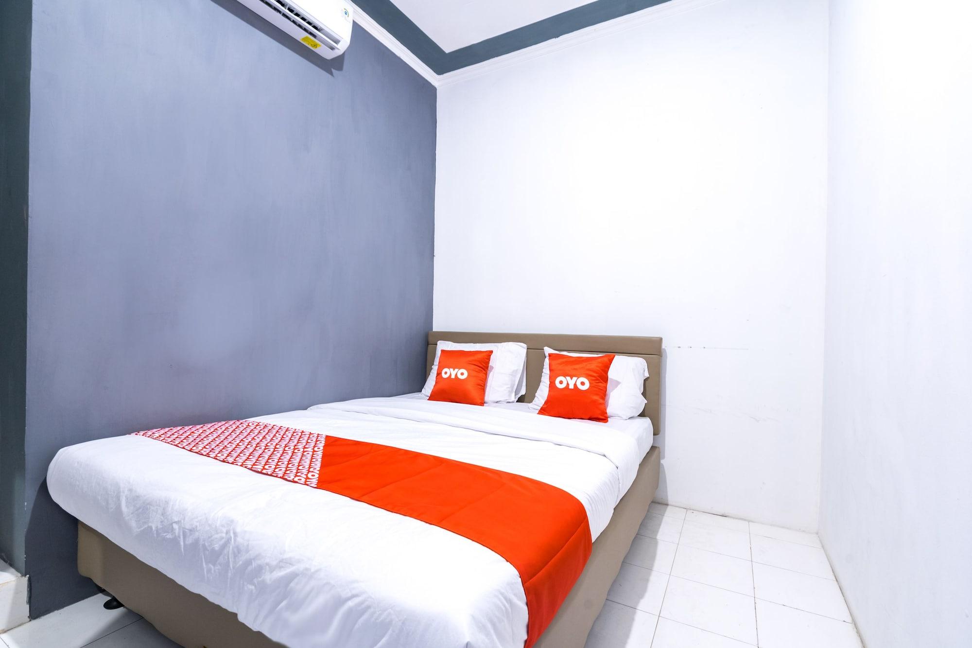 OYO 1421 Kasmaran Guest House Syariah 12/32