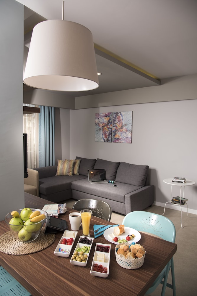 Trend Suites 33/45