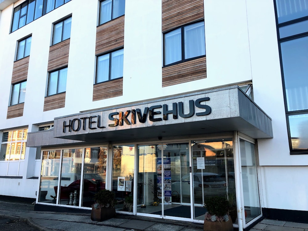 Hotel Skivehus 6/50