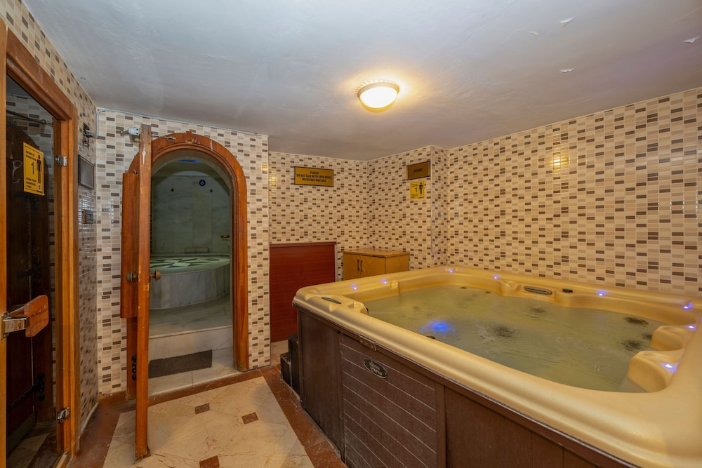 Byzantium Hotel & Suites 22/50