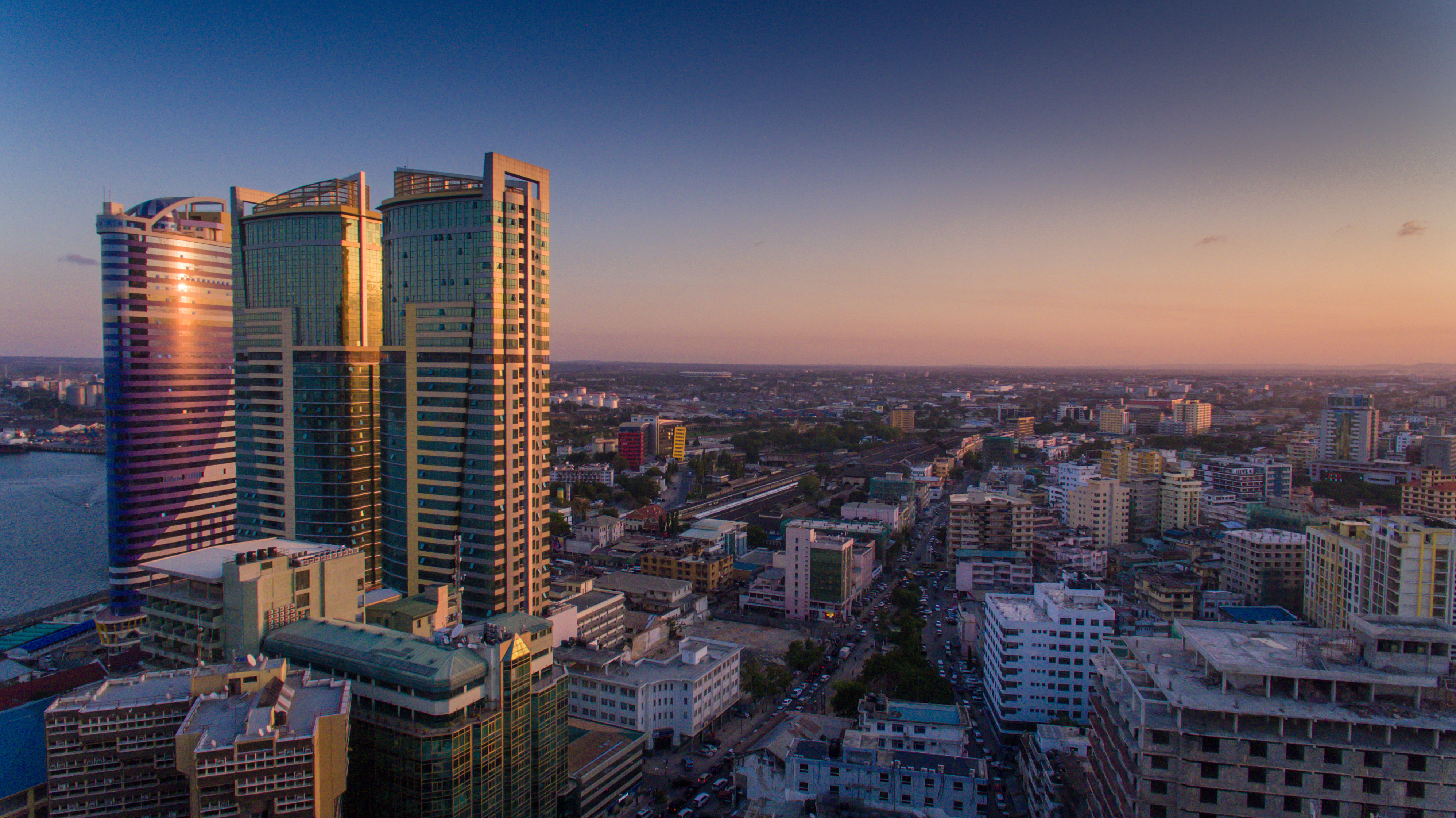 Crowne Plaza Dar Es Salaam 70/74