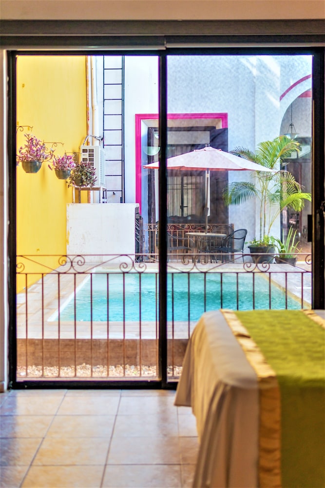 Hotel Gran Centenario 8/56