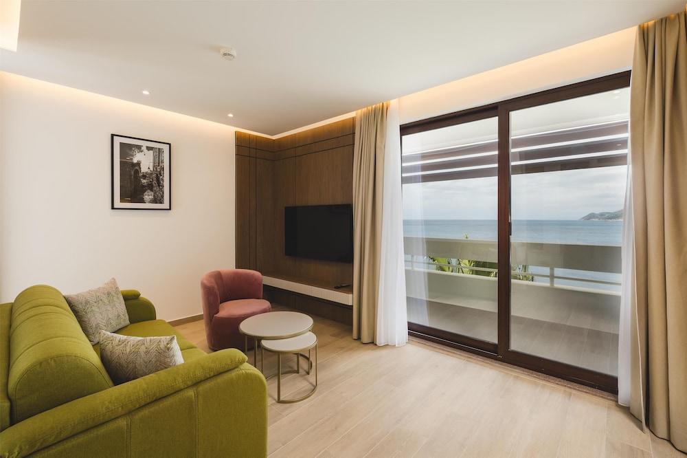 Radisson Resort Ruza Vjetrova 25/44